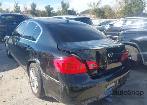 2013 Infiniti G37 Journey/Sport z USA, uszkodzony, nr VIN JN1CV6AP2DM725629